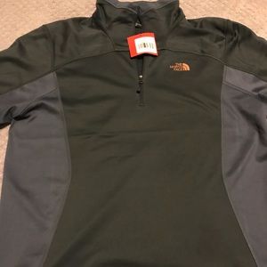 Men’s North face Pullover